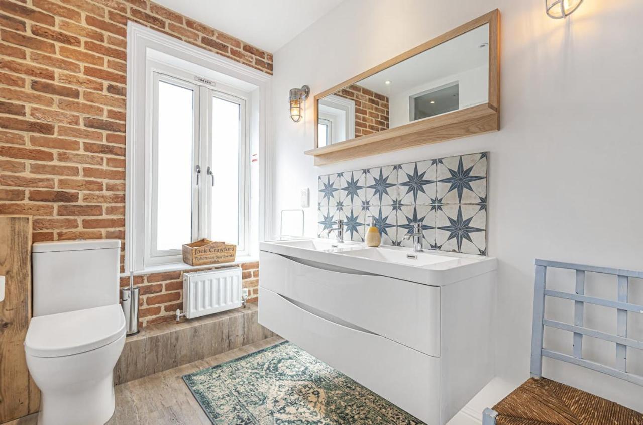 Seagrass Cottage In Southwold, Stunning Property With Views! Extérieur photo
